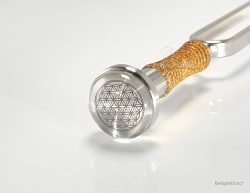 Blume-des-Lebens-25mm-Stahl-Stimmgabelaufsatz-tuningfork-gemfoot-KS_ml (1)